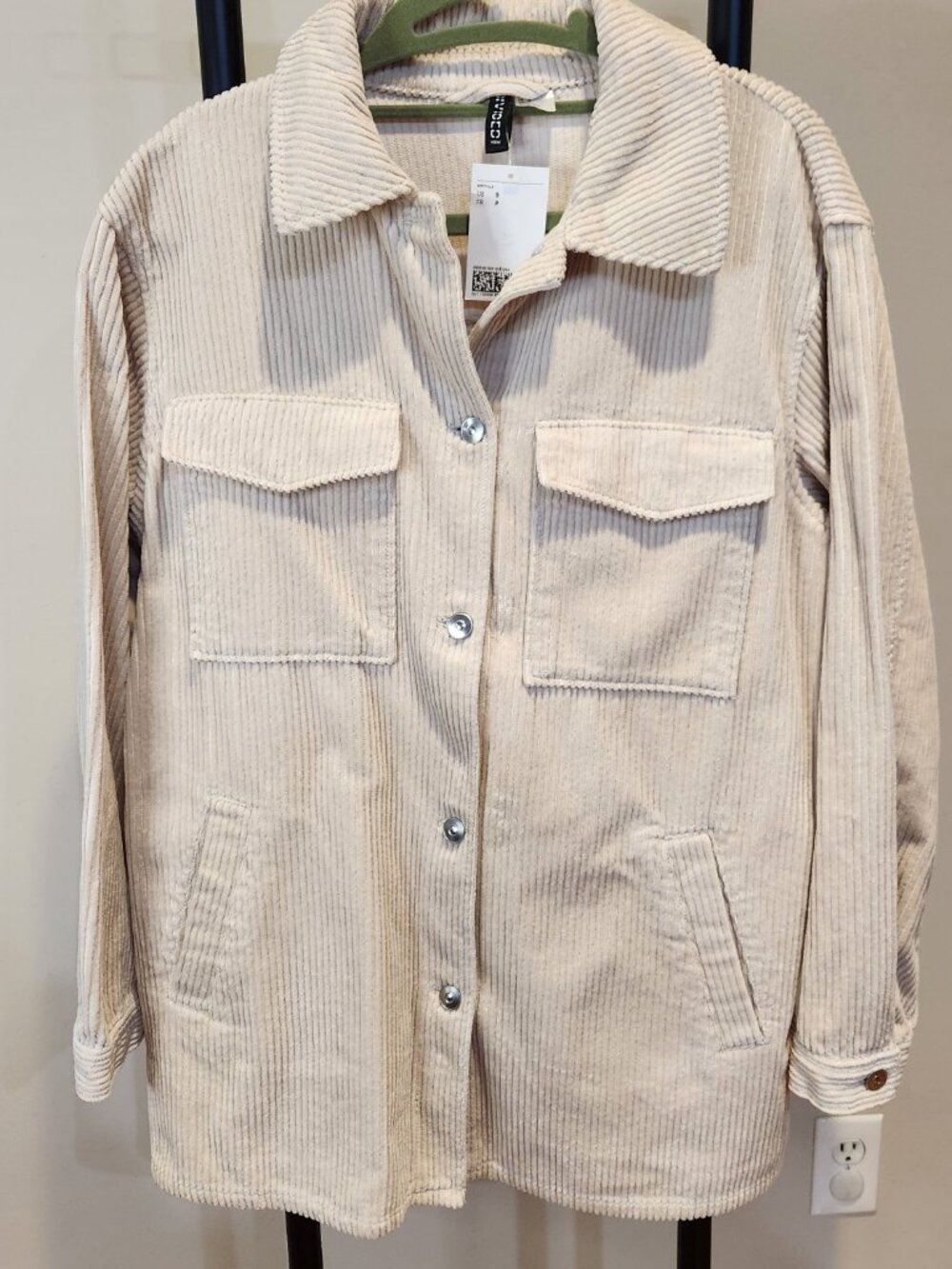 H&M Corduroy Shacket Cream Wide-Wale Shirt Jacket Size S NWT